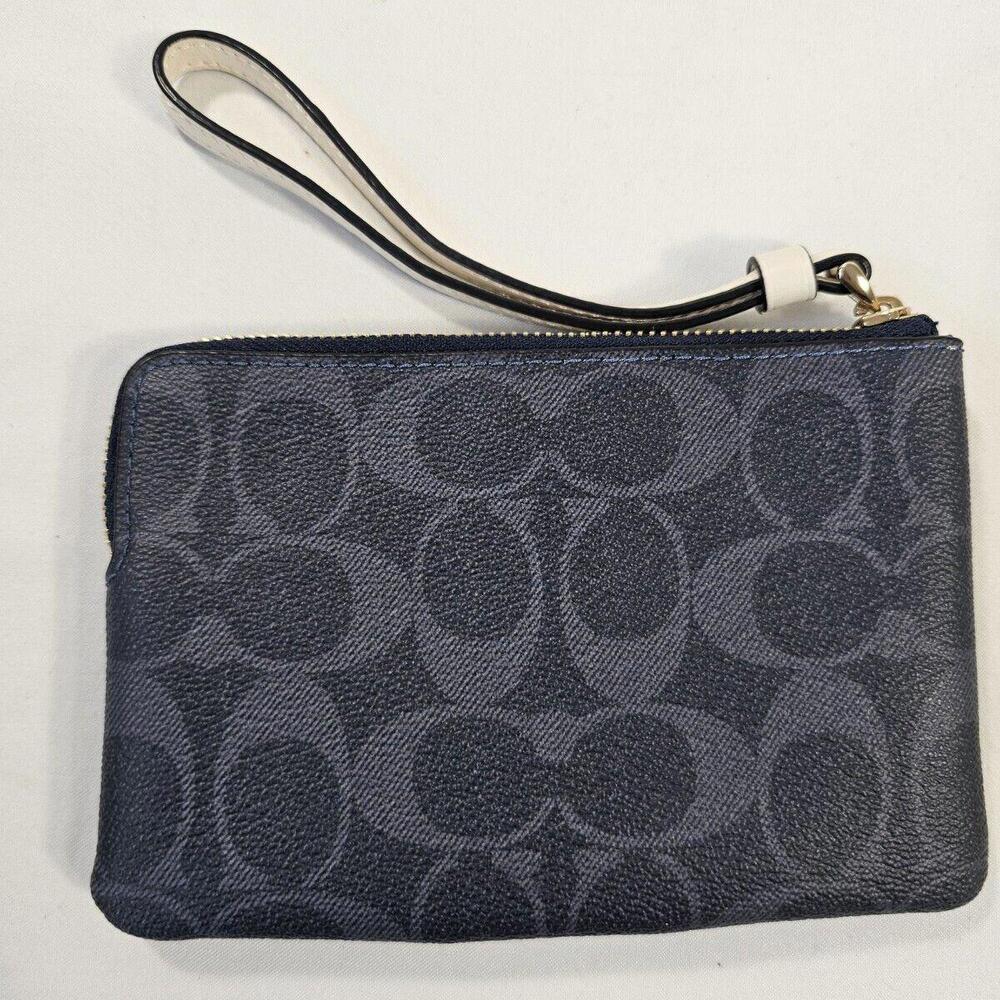 Coach Zip Denim Color Wristlet Wallet. Travel Vacation Night Out Bag - Picture 5 of 7